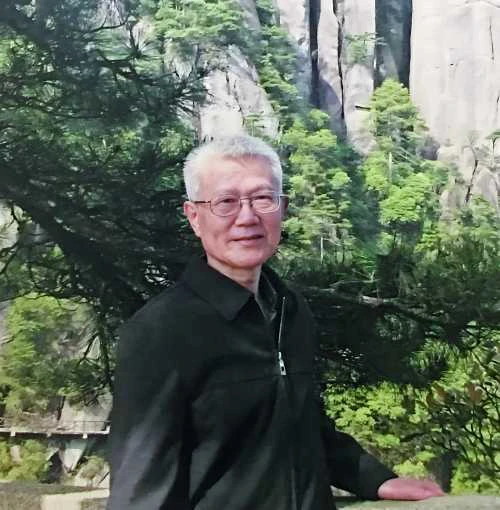 熊百之老师的照片，单击鼠标查看大图！